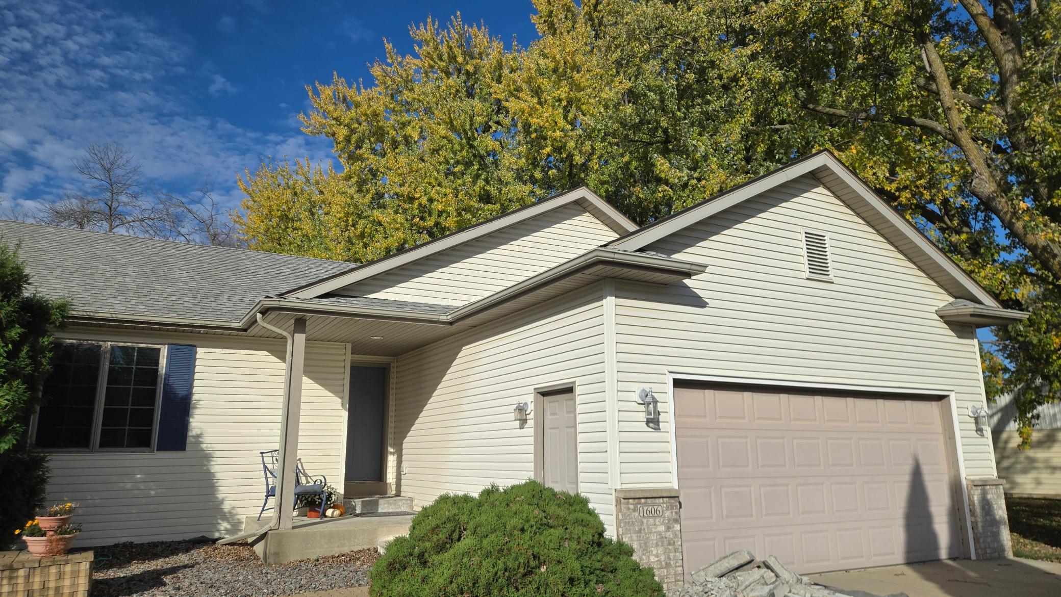 1606 17th Street Sw Property Photo 1