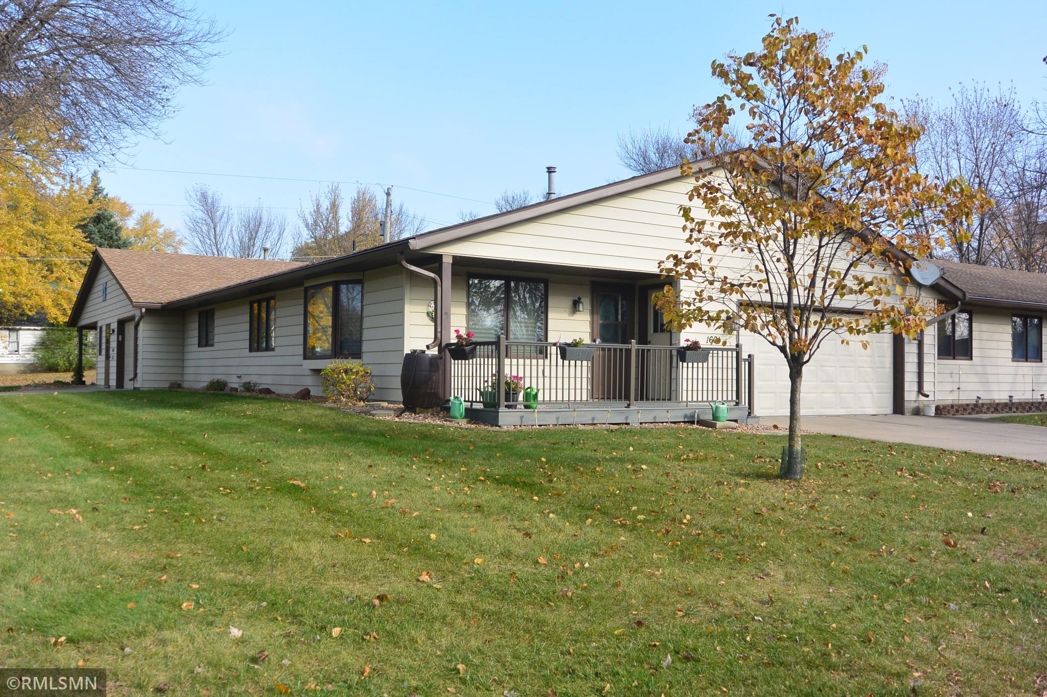 1601 9th Street E Property Photo 1