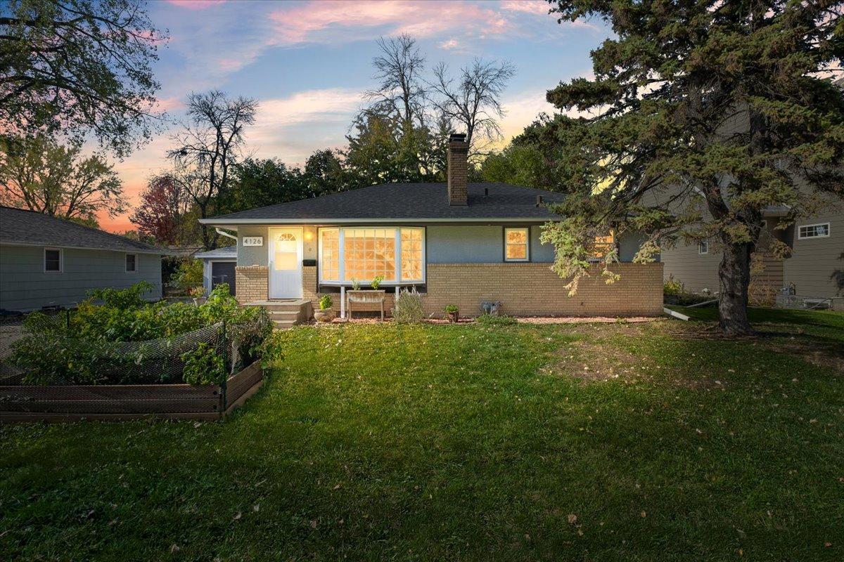 4126 Cleveland Street Ne Property Photo 1