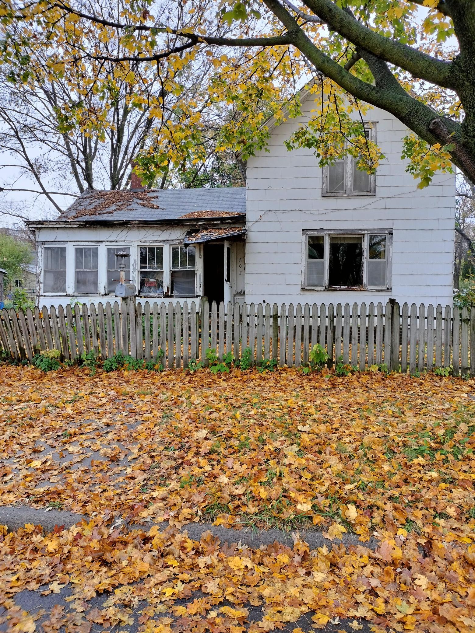 802 Tyler Street Property Photo 1