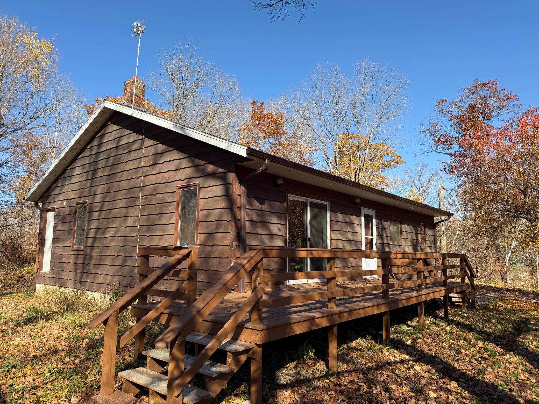 52460 180th Street Property Photo 1