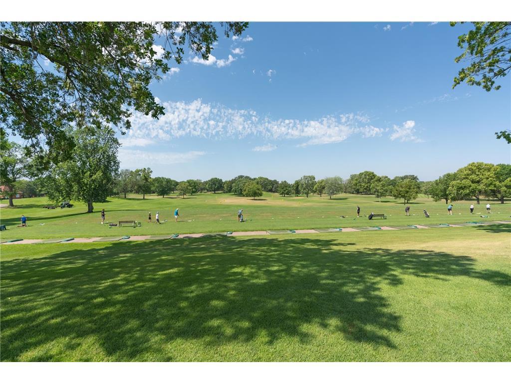 10250 Berkshire Road Property Photo 32