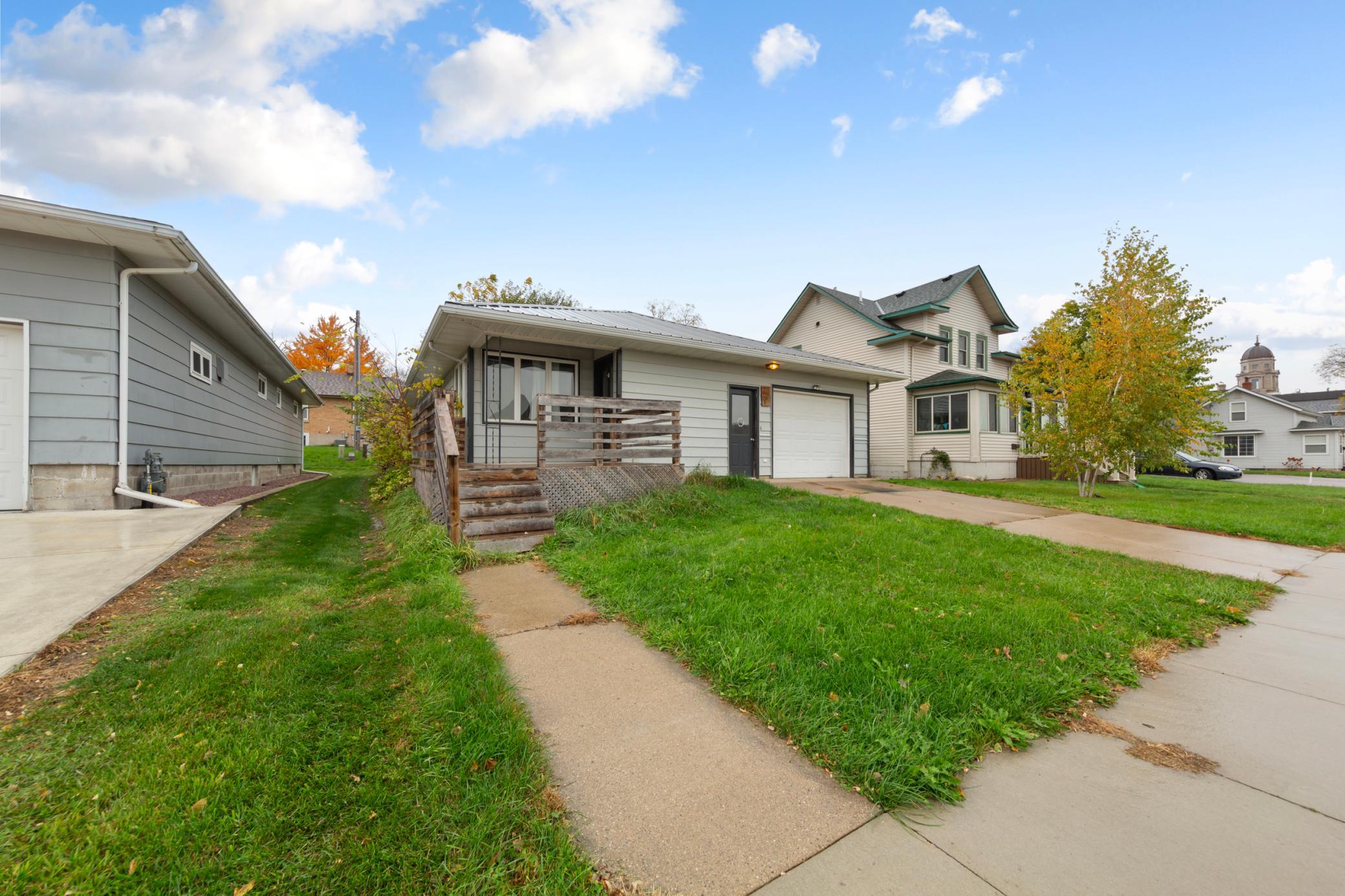 109 4th Street Property Photo 1