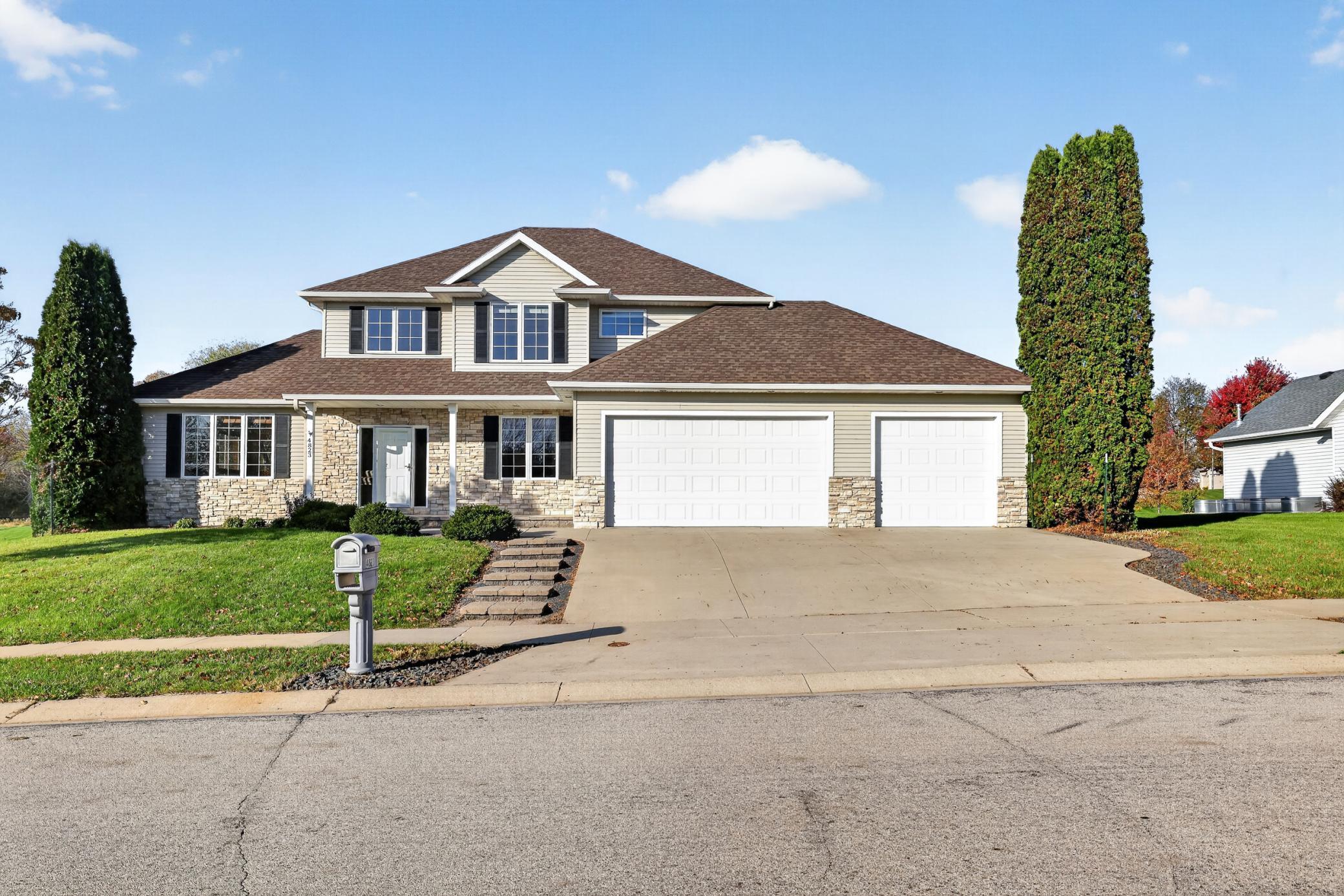 4823 Scenic Oak Drive Sw Property Photo 1