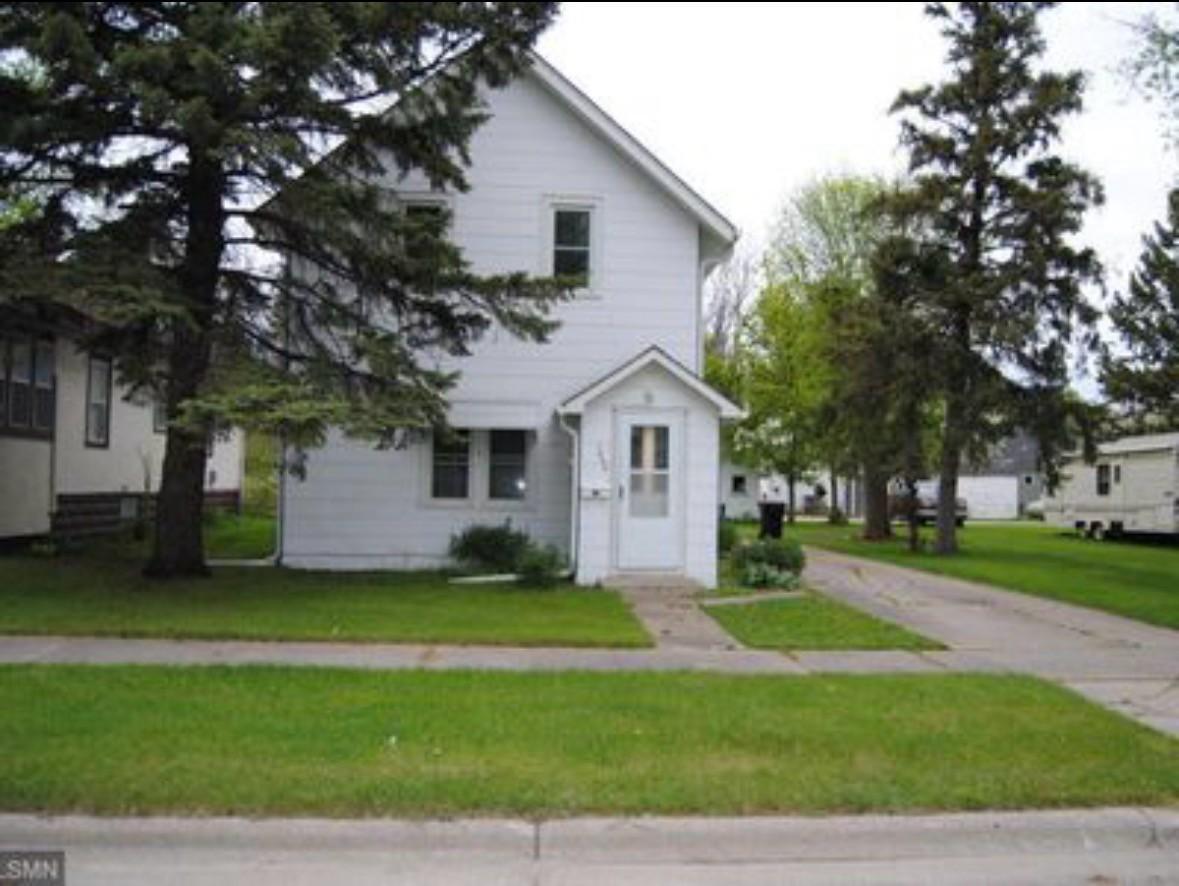 1008 1st Avenue N Property Photo 1