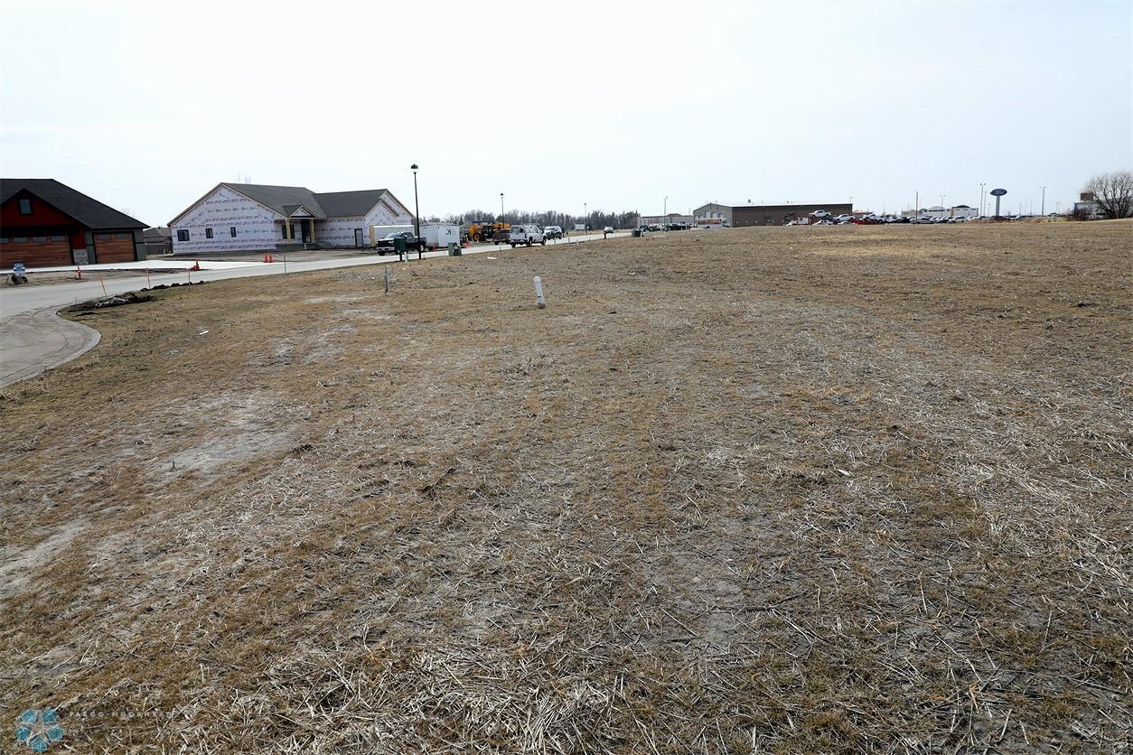 1848 Magnolia Court Property Photo 1
