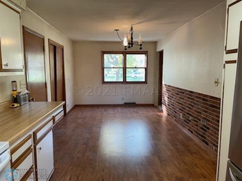 802 11th Avenue N Property Photo 12