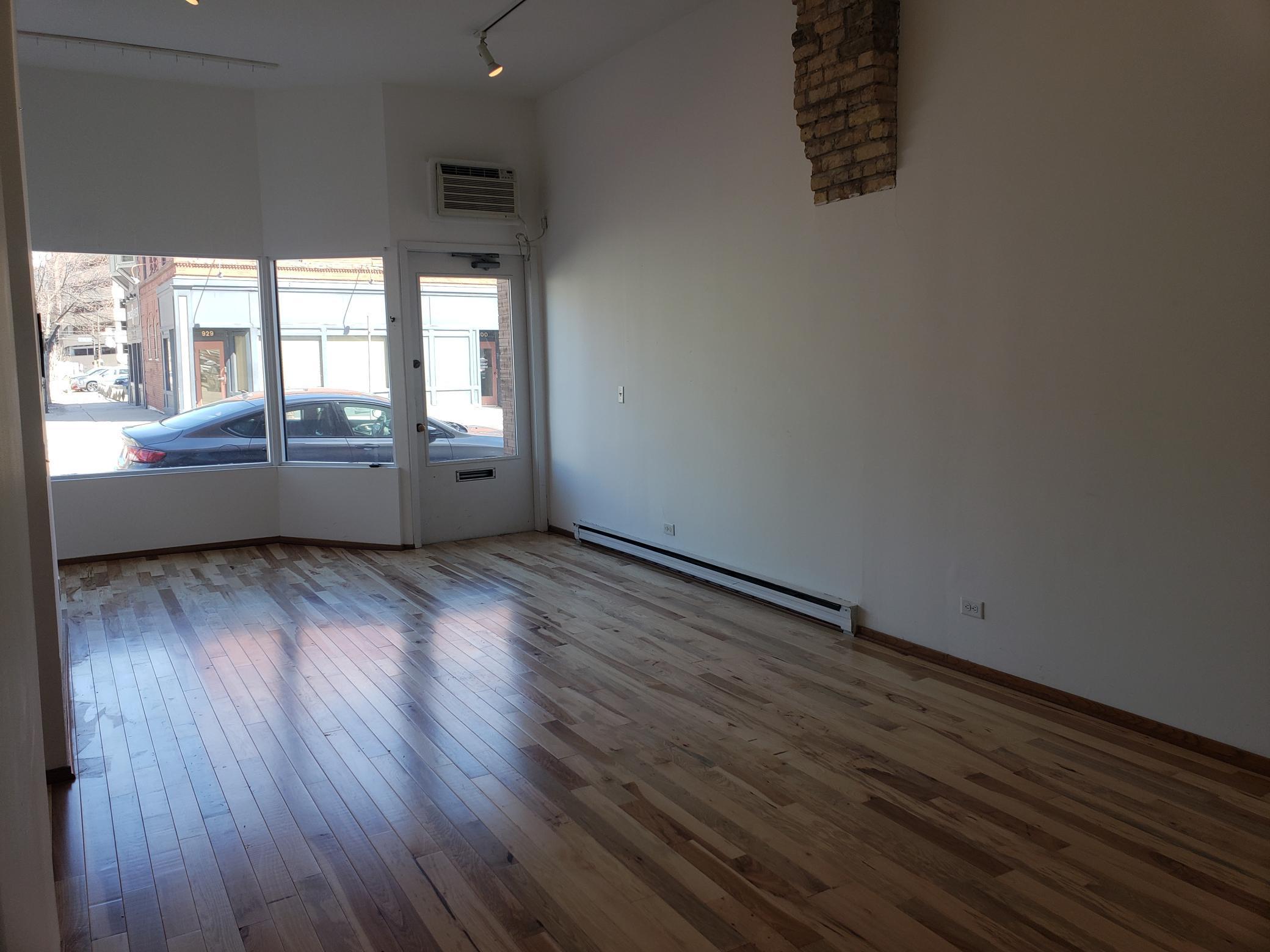 721 S 10th Street Property Photo 3