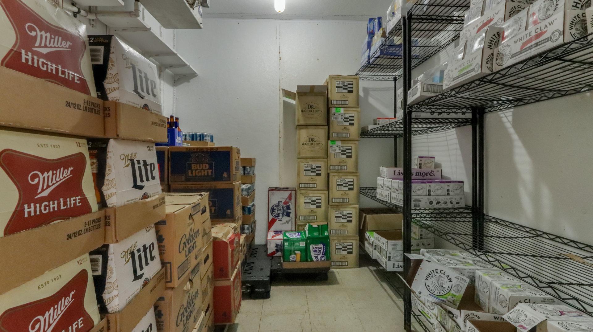 619 Broadway Street Property Photo 21