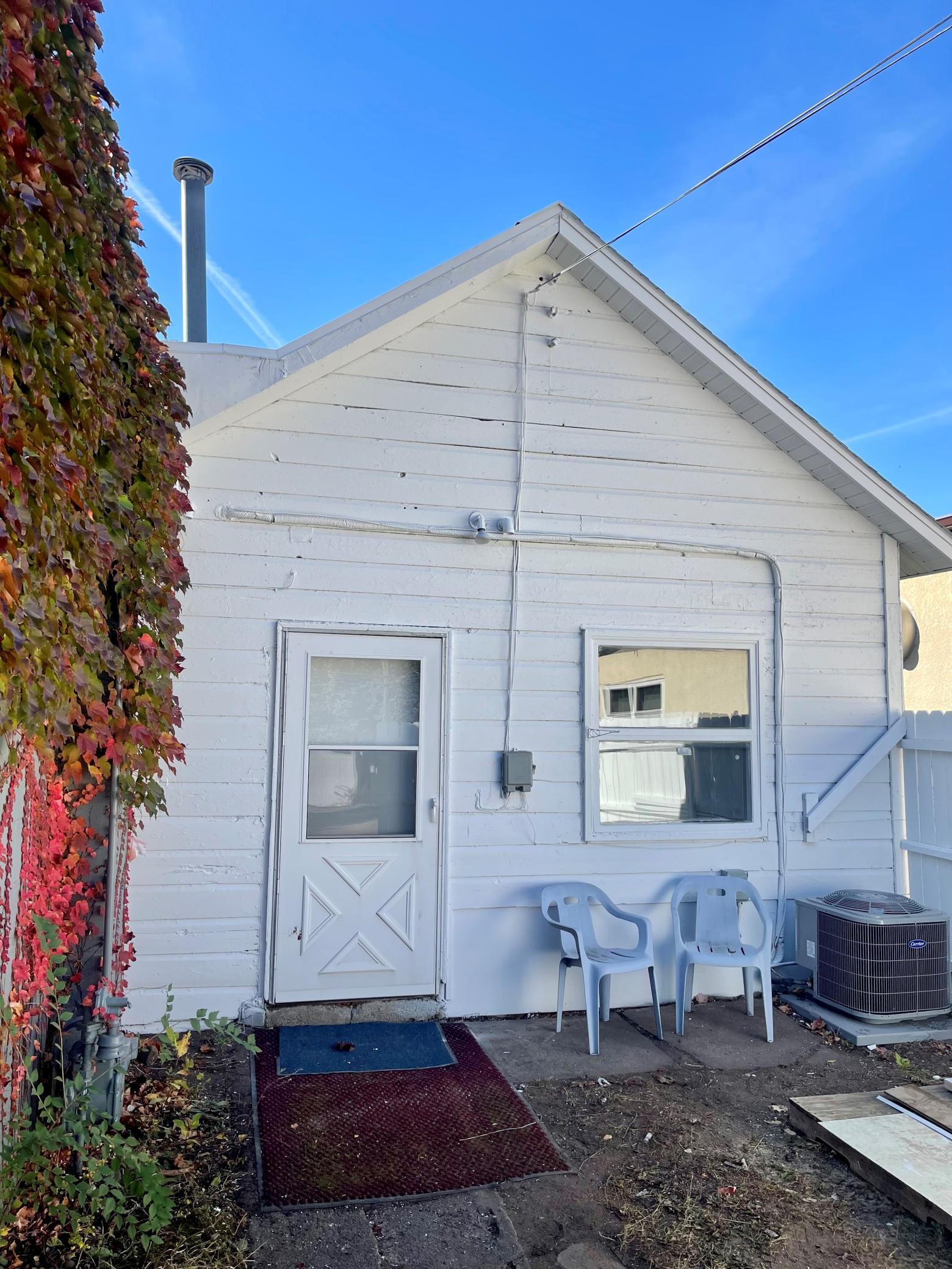 243 3rd Street Property Photo 11