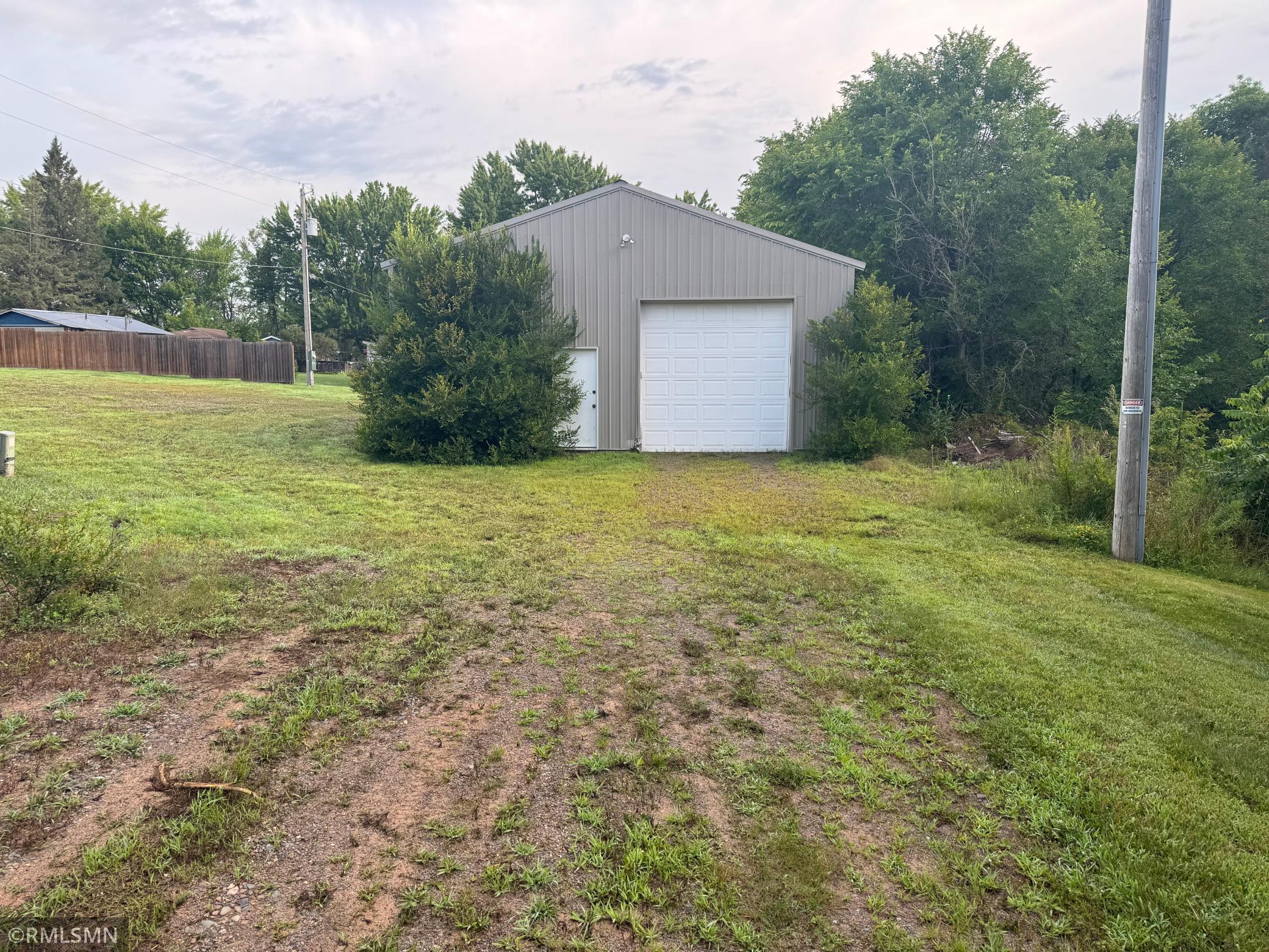 1828 Highway 65 Property Photo 7