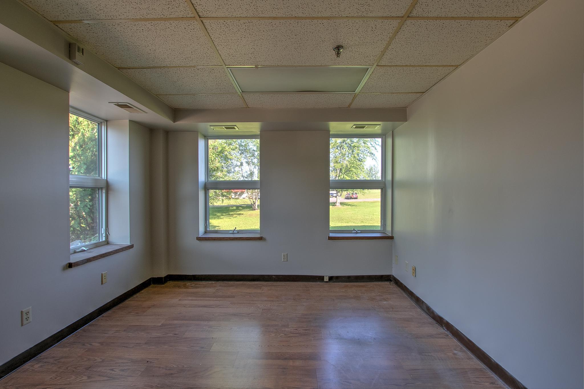 1525 Industrial Park Boulevard Property Photo 5