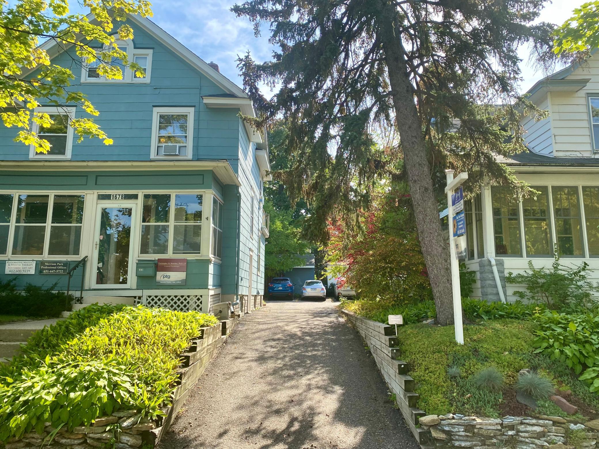 1678 Selby Avenue Property Photo 4