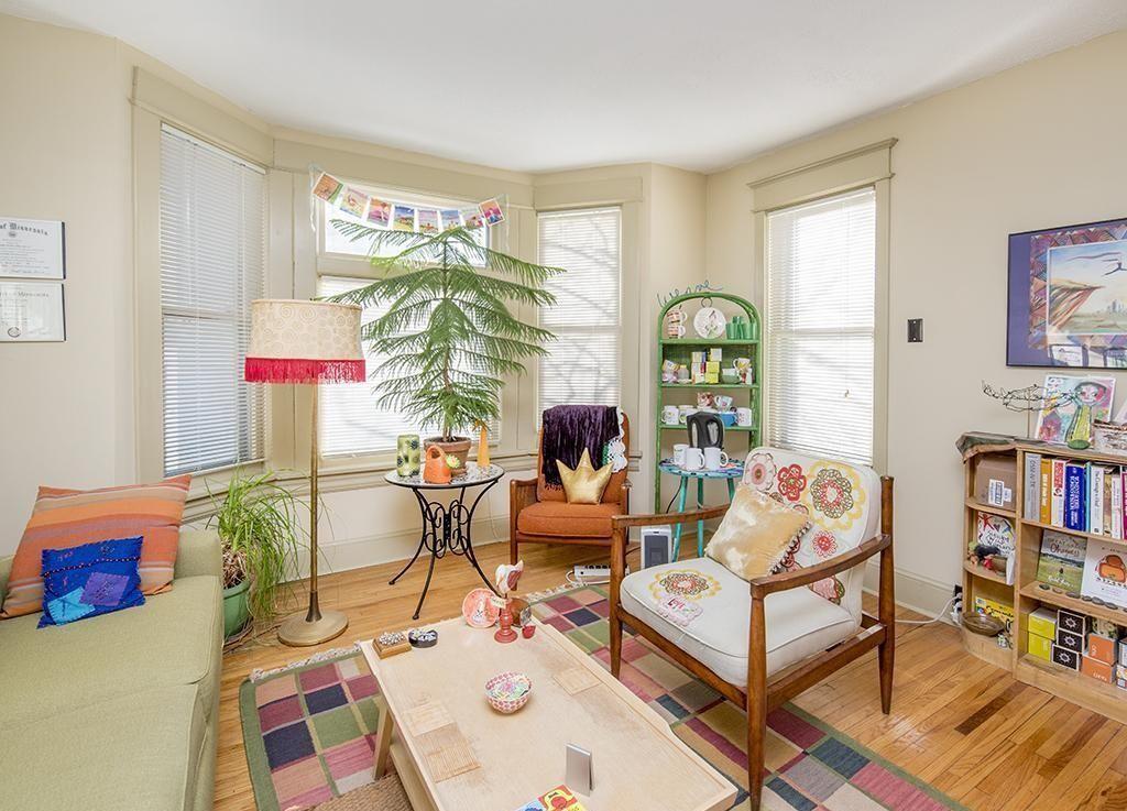 1678 Selby Avenue Property Photo 11