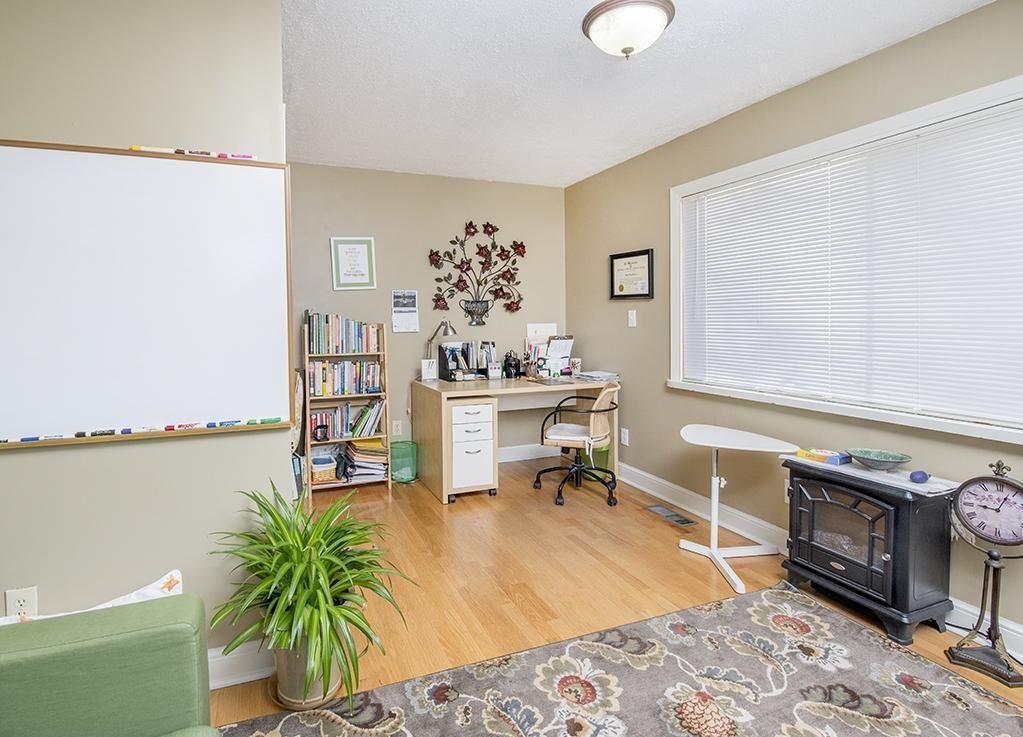 1678 Selby Avenue Property Photo 17