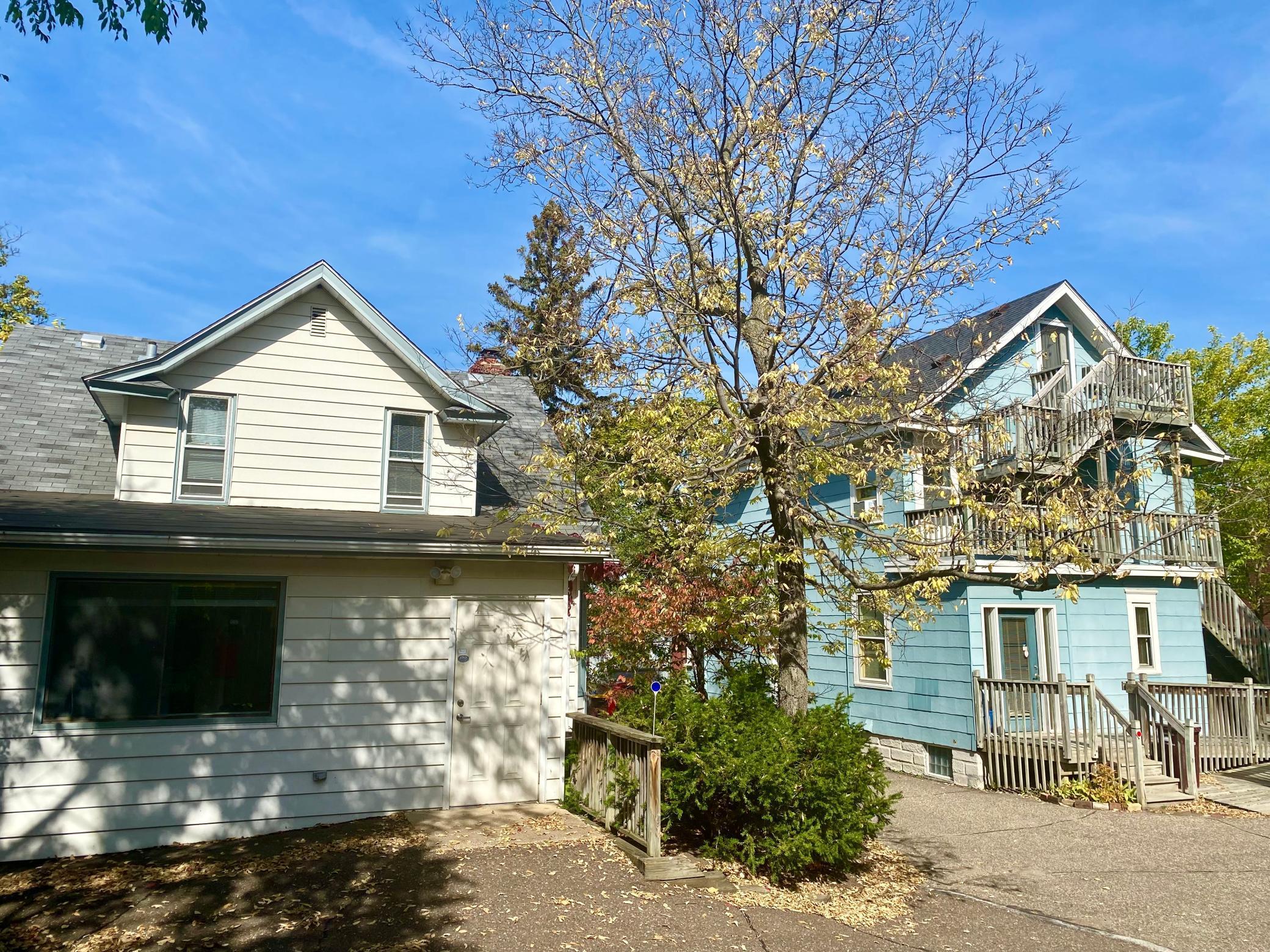 1678 Selby Avenue Property Photo 23