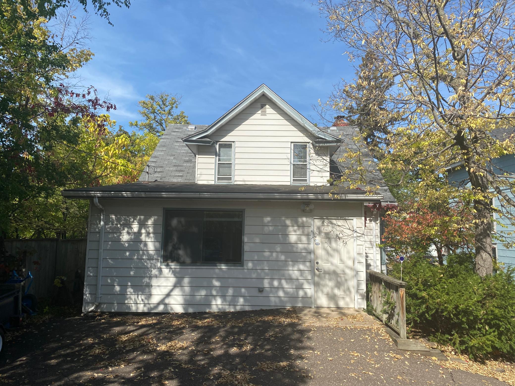 1678 Selby Avenue Property Photo 24