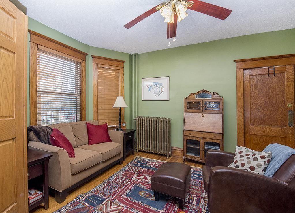 1684 Selby Avenue Property Photo 5