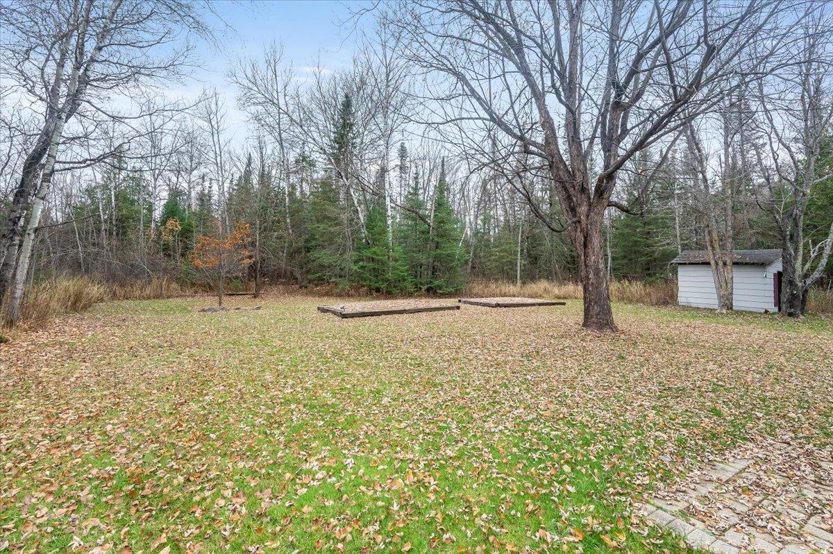 5480 Miller Trunk Highway Property Photo 23