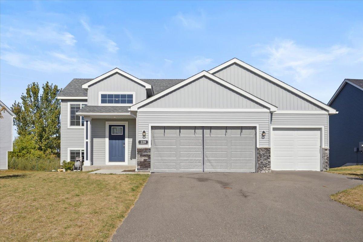 229 Terning Way Property Photo 1