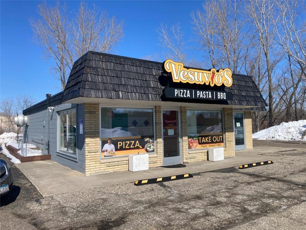 712 Highway 55