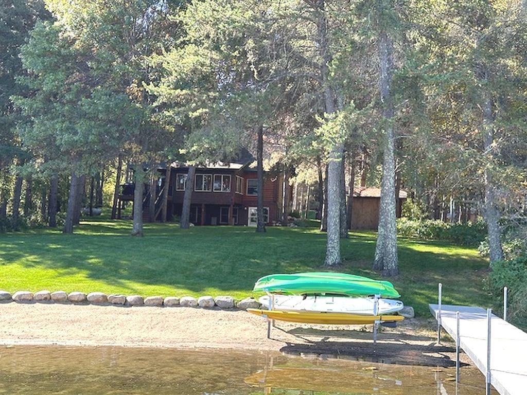 22012 Excelsior Drive Property Photo 12