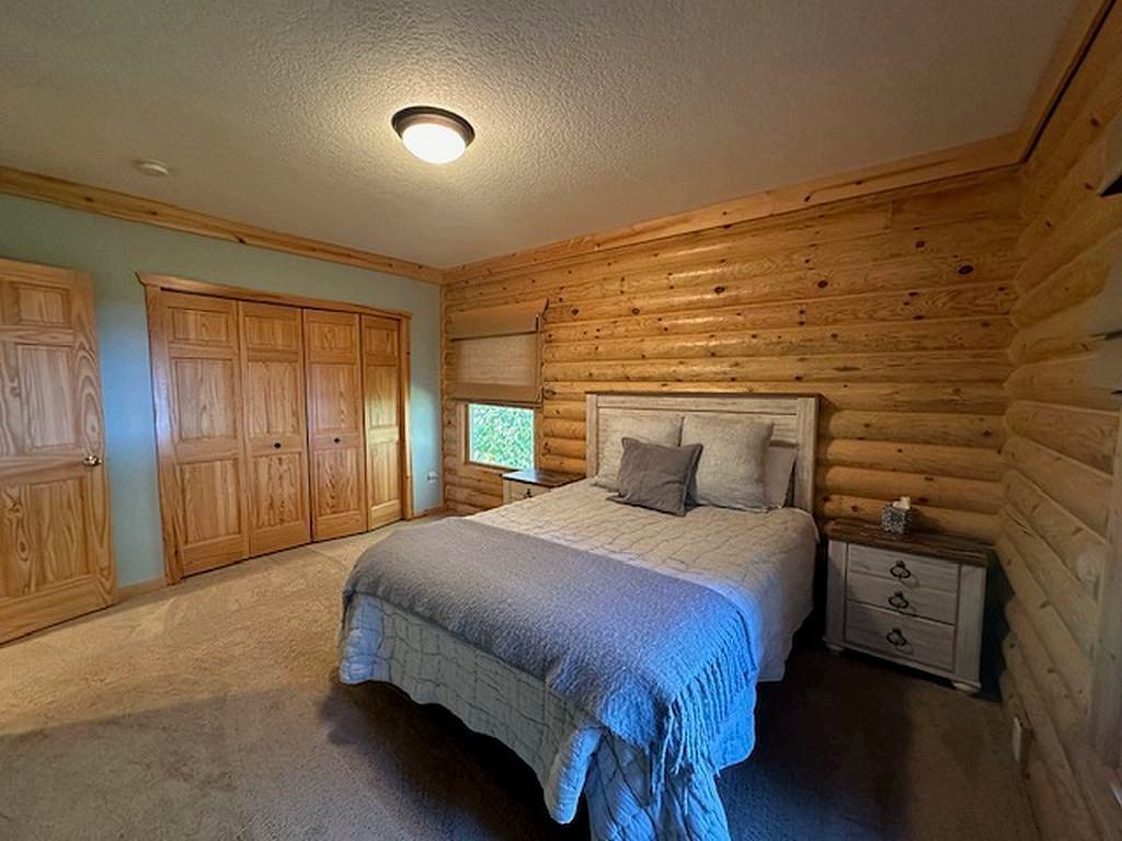 22012 Excelsior Drive Property Photo 23