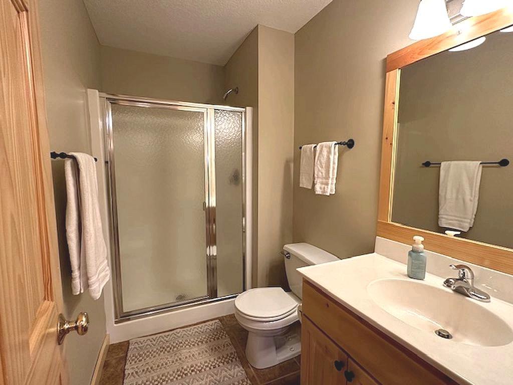 22012 Excelsior Drive Property Photo 25
