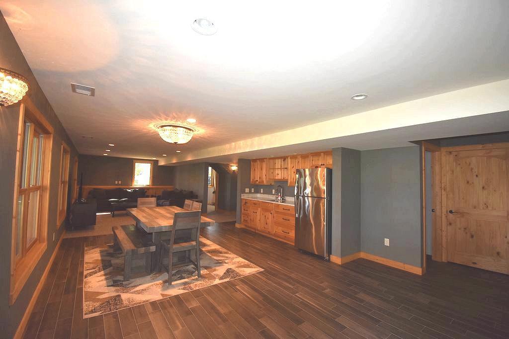 22012 Excelsior Drive Property Photo 36