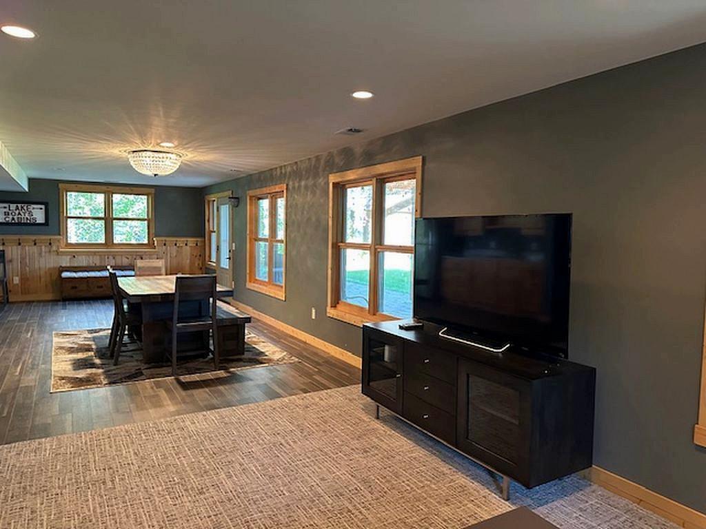 22012 Excelsior Drive Property Photo 39
