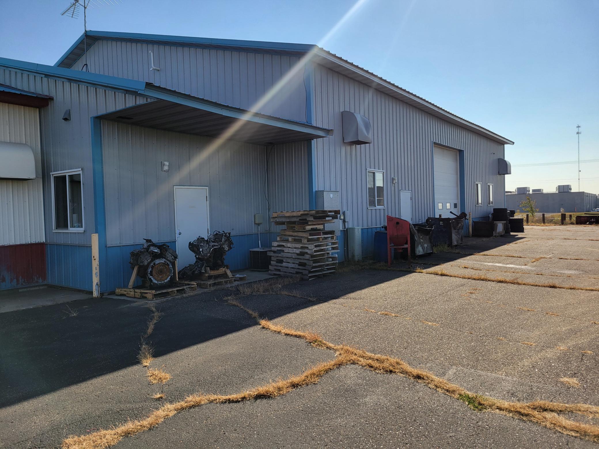 642 Us-8 Property Photo 5