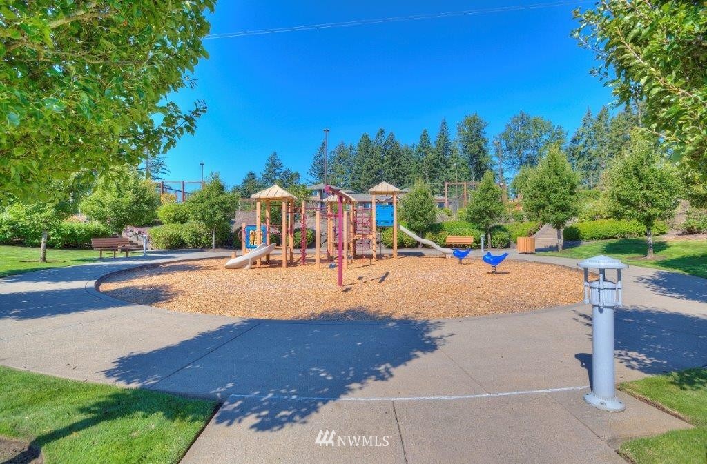 17612 16th Street Ct Property Photo 7