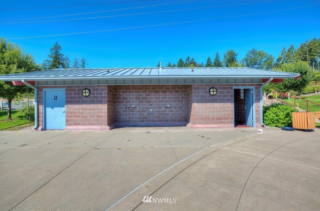 17612 16th Street Ct Property Photo 10