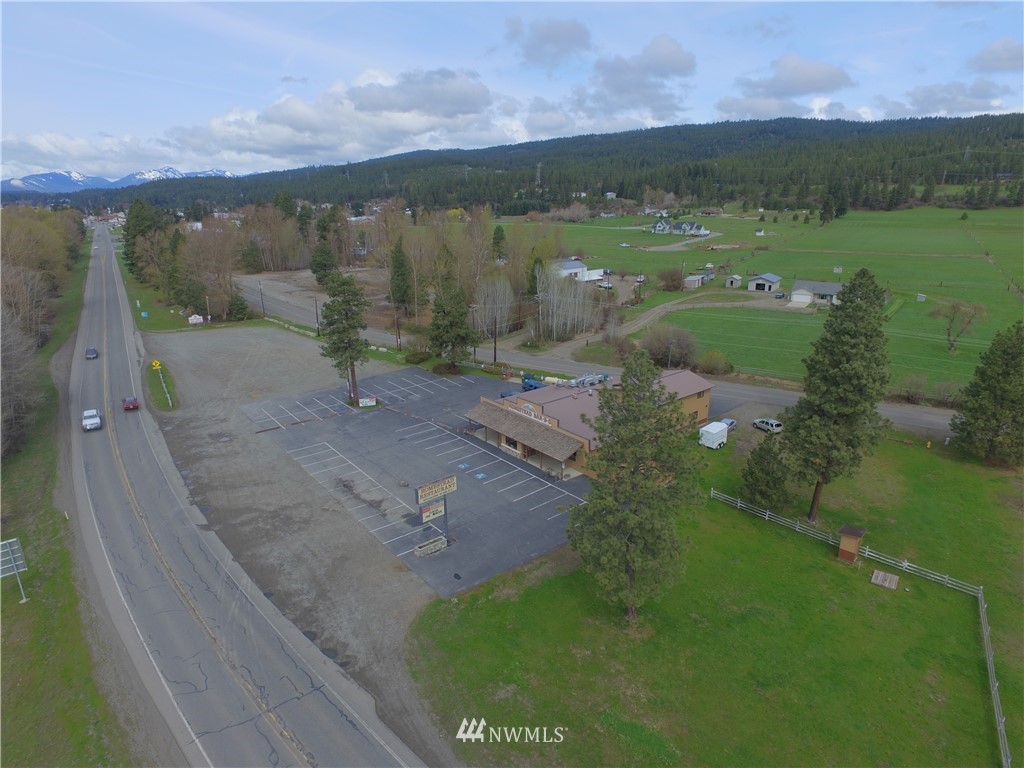 801 Hwy 970 Property Photo 2