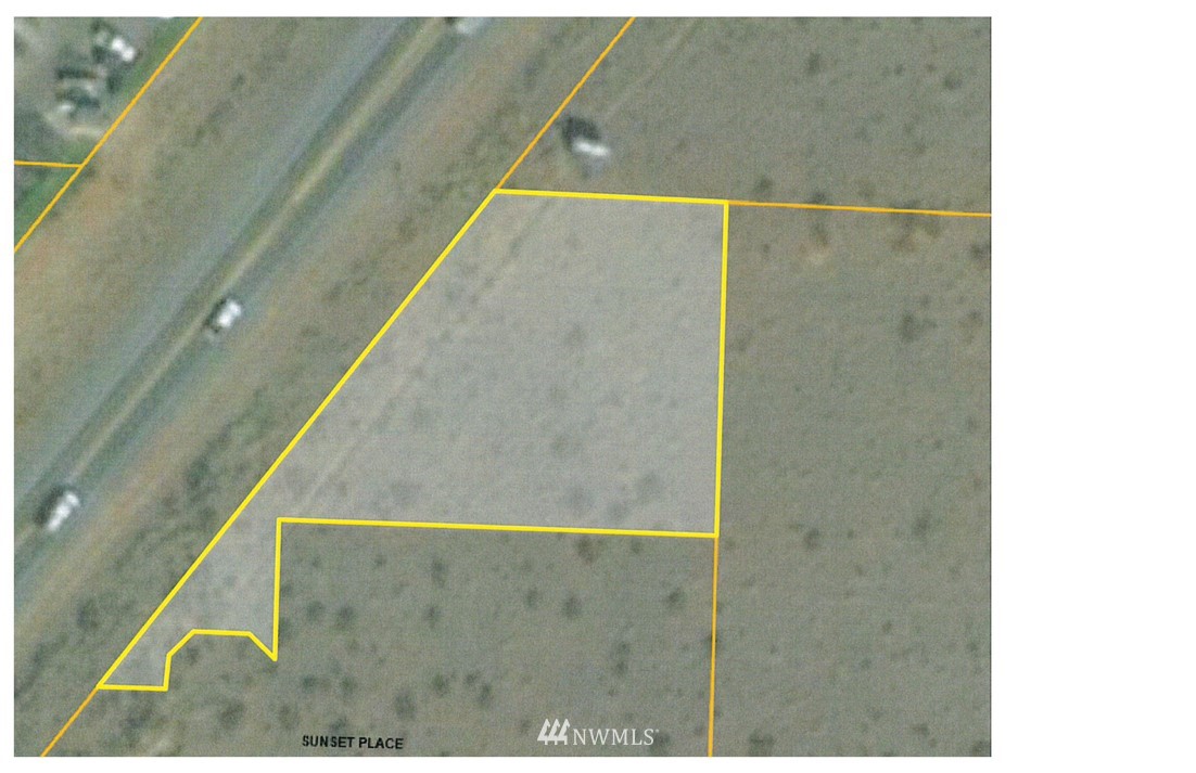 7 Engh Road Property Photo 4