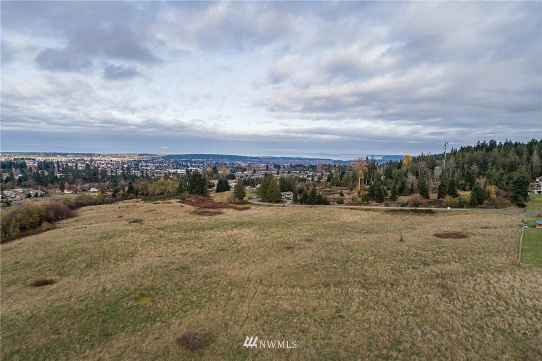 9999 7th Avenue Property Photo 7