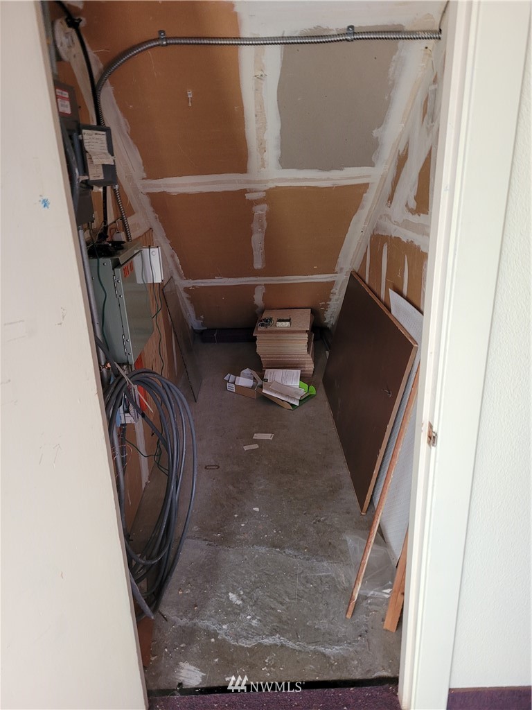 314 Academy Street Property Photo 13