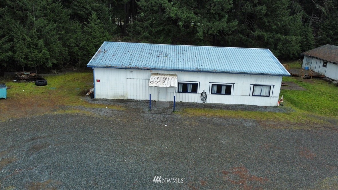 2602 Marvin Road Property Photo 12