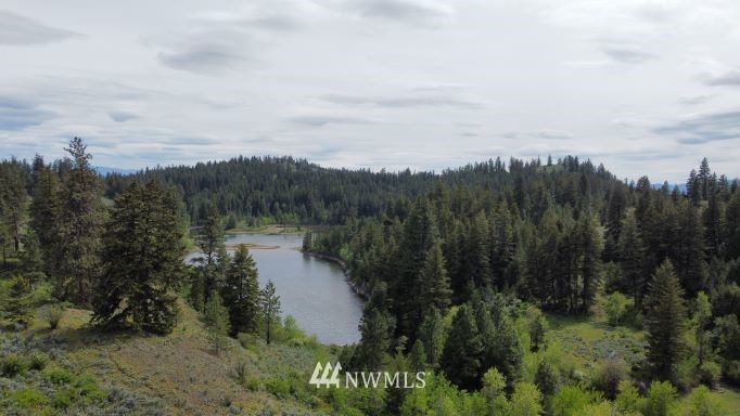 1640 Highway 7 Property Photo 7