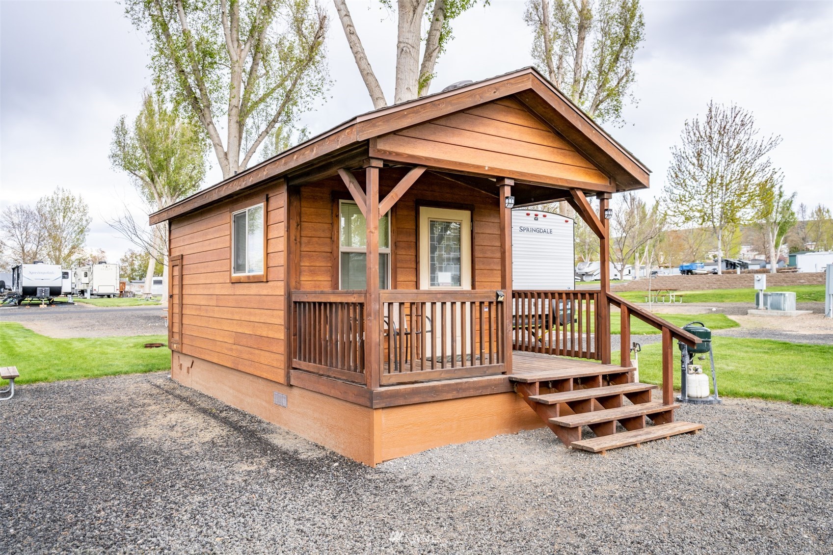 6897 E Highway 262 Property Photo 18