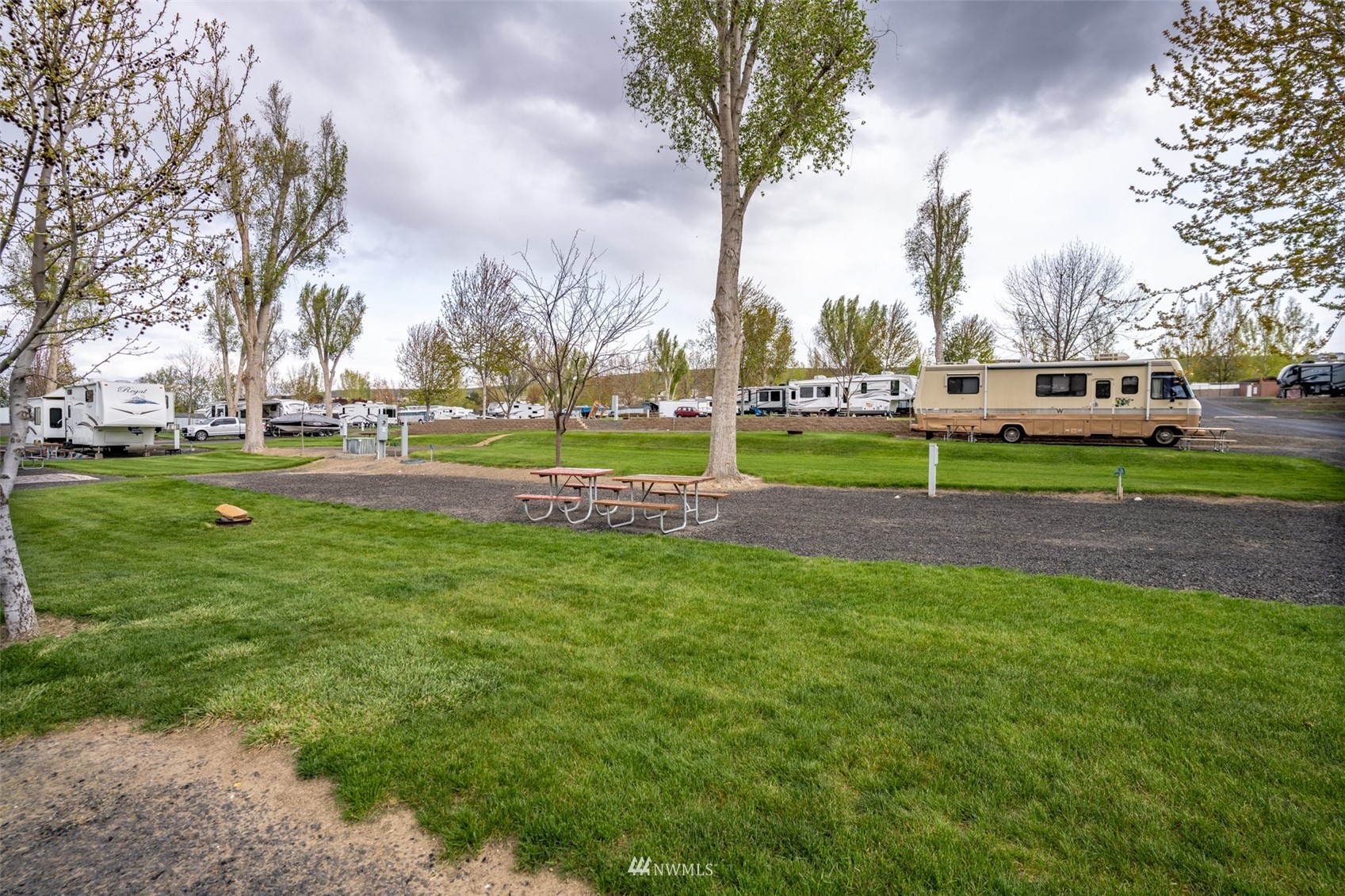 6897 E Highway 262 Property Photo 19