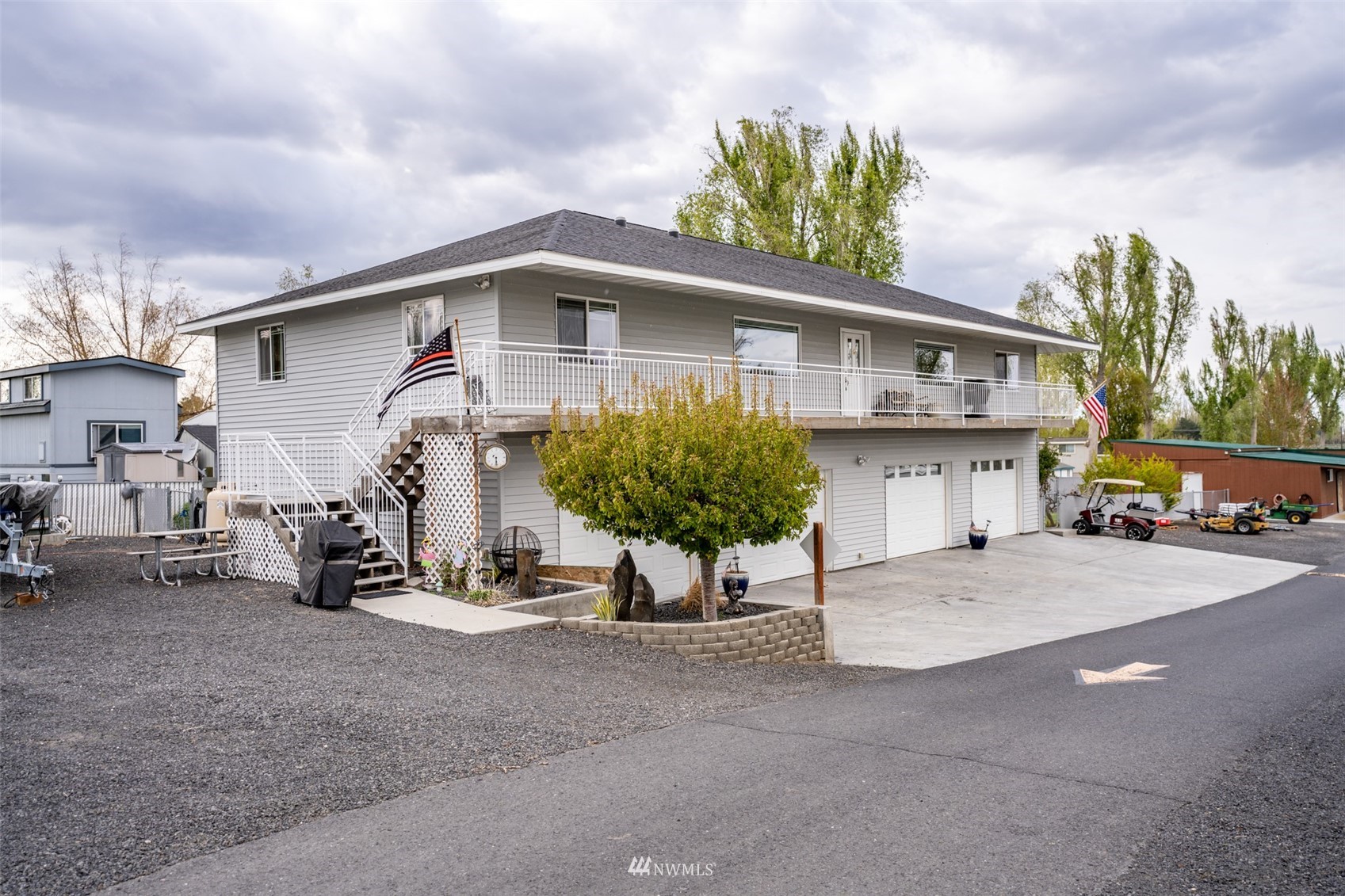 6897 E Highway 262 Property Photo 34