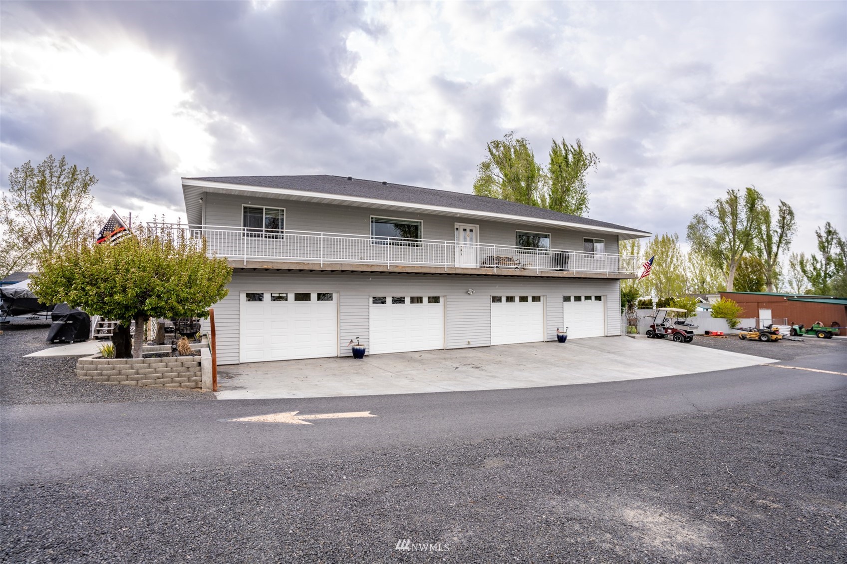 6897 E Highway 262 Property Photo 35