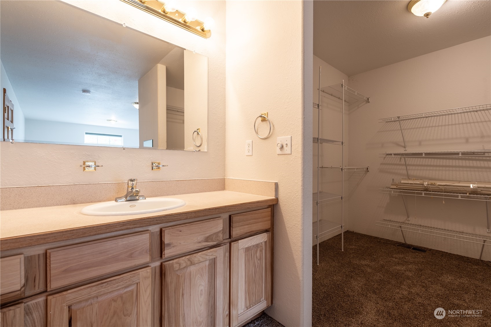 732 Satsop Road Property Photo 16