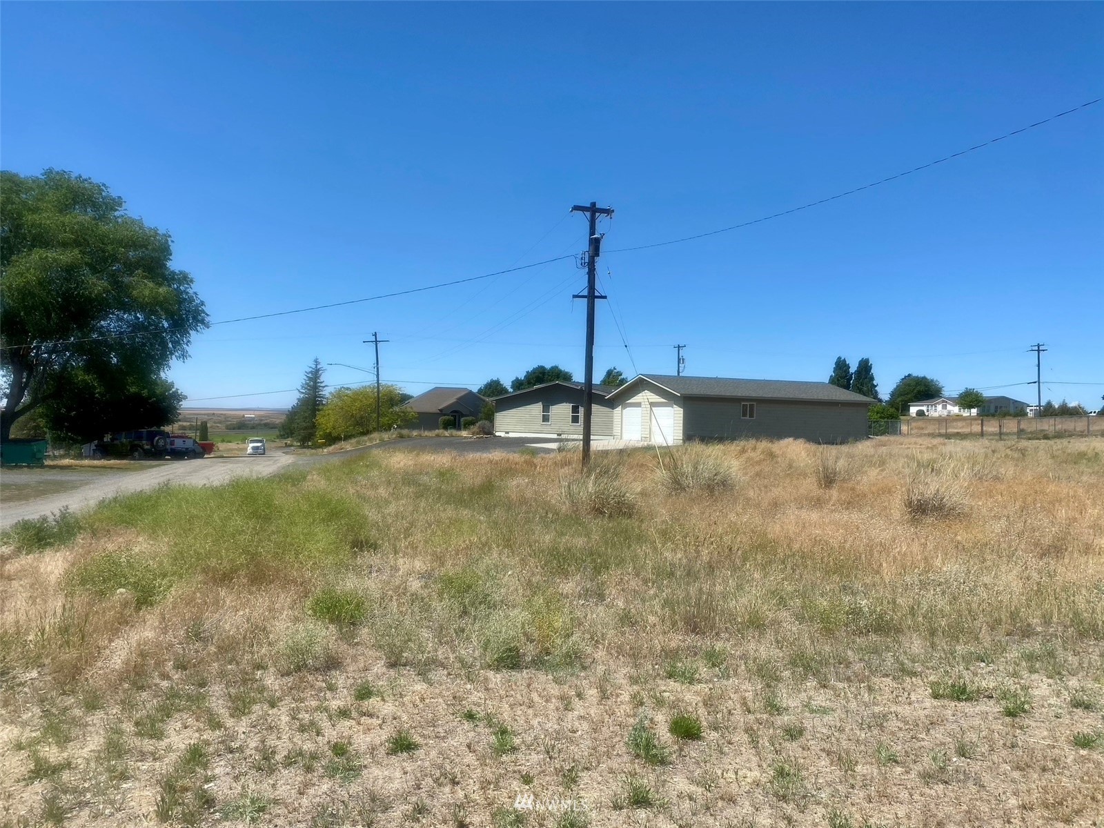 1 Nw Blake Avenue Property Photo 3