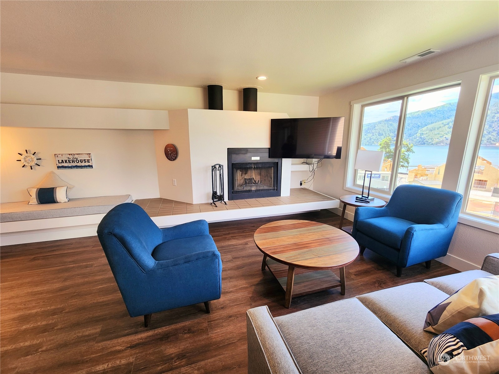 1 Lodge 638-b Property Photo 6