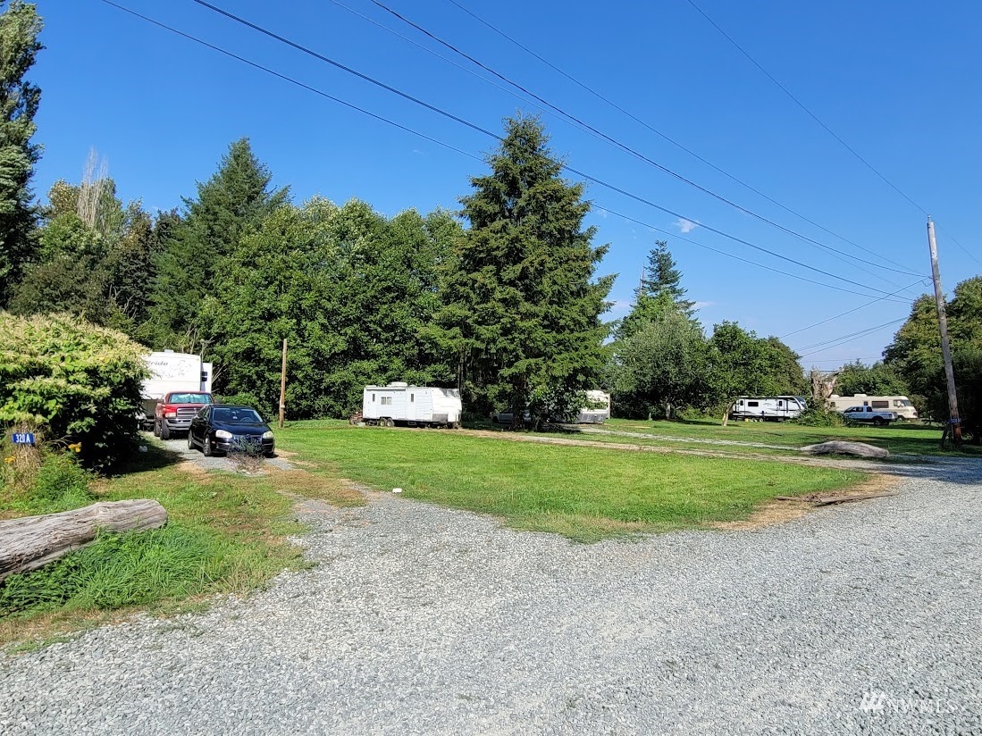 320 Elm Street Property Photo