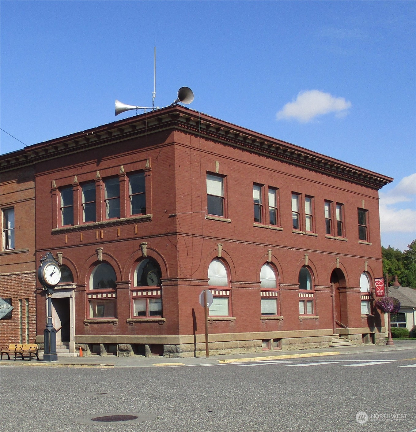 147 Main Street Property Photo