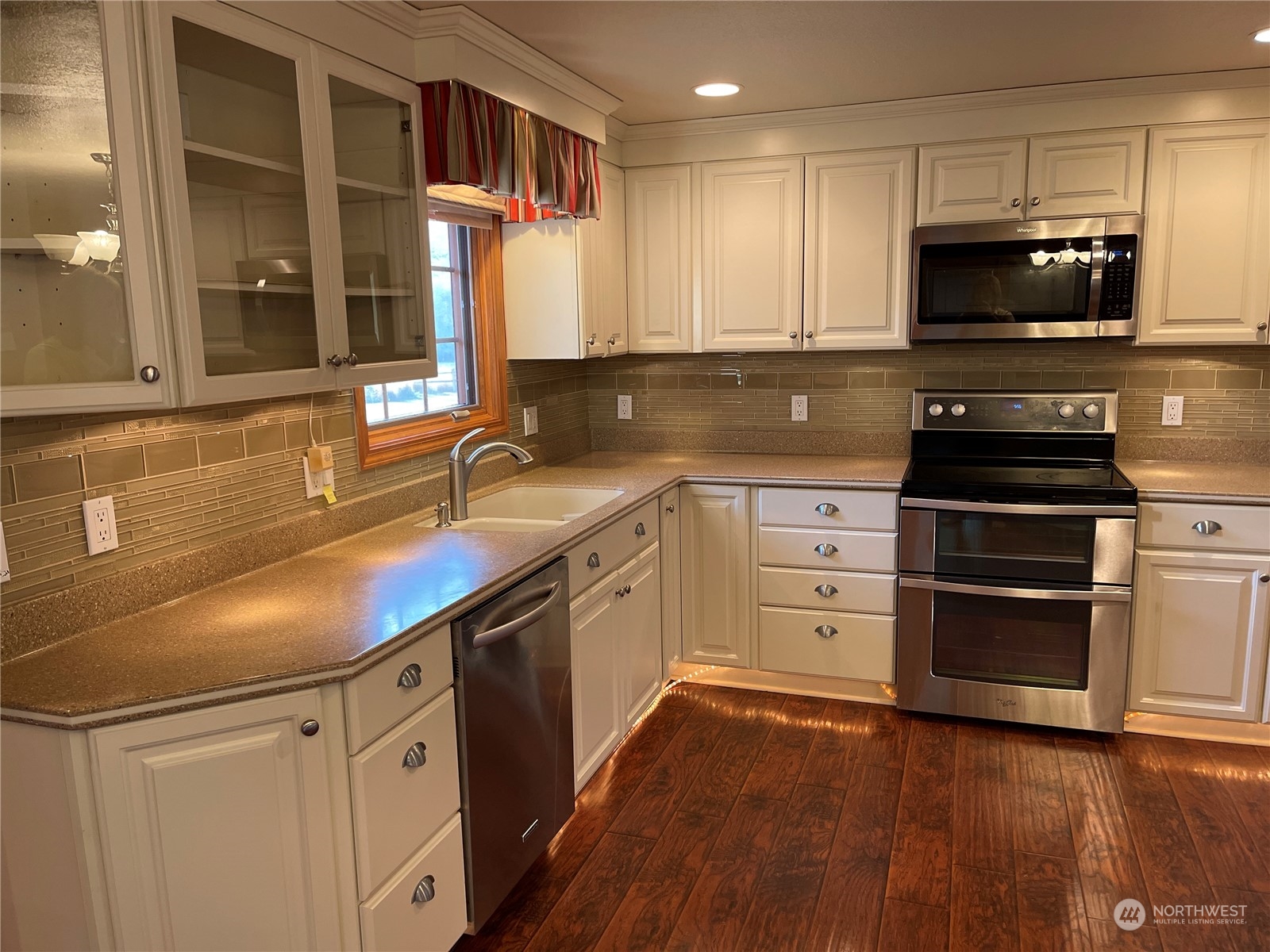 103 Wolf Fork Road Property Photo 6