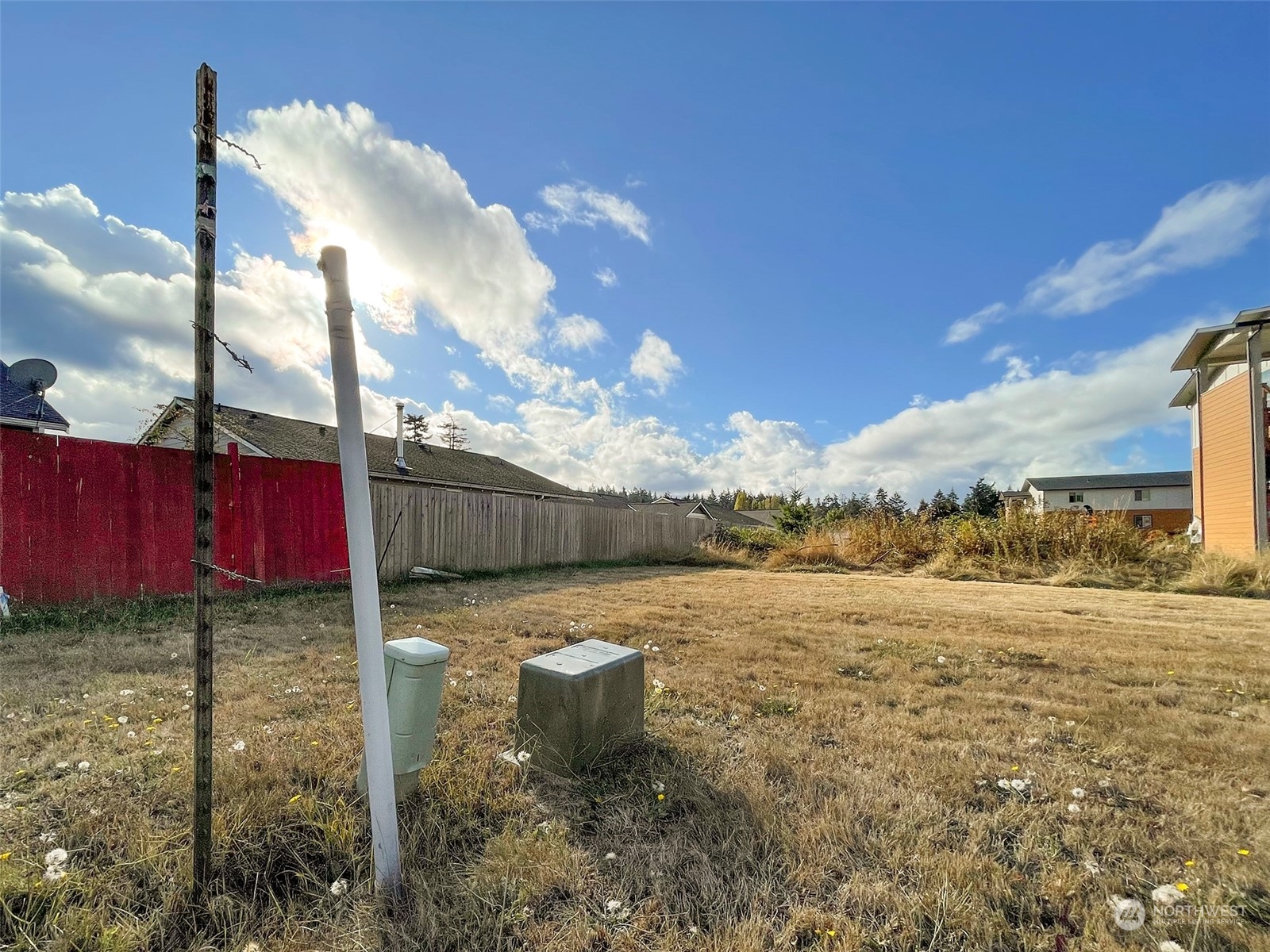 1140 E Park Street Property Photo 20